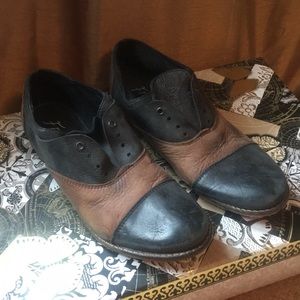 Free People size 36 slip on shoes
